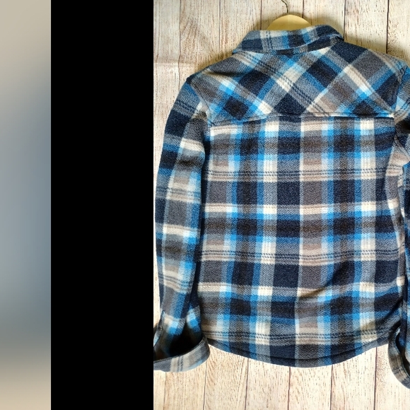 Eddie Bauer sherpa lined fleece flannel. Kids 14/16. Blue. - Picture 2 of 5